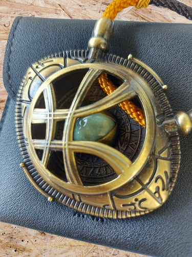 Collar Luminiscente Ojo De Agamotto Dr Strange Dtup®