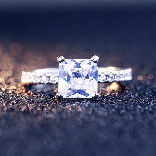 Anillo D/compromiso Elegante Diamante Cuadrado Plata Alemana