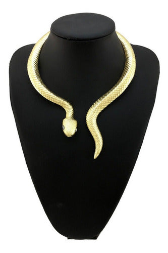Collar Exótico Choker Serpiente Dorada Realista Acero