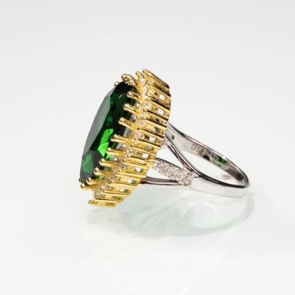 Anillo de compromiso de la Sultana Hurrem Esmeralda Verde gota Dtup®